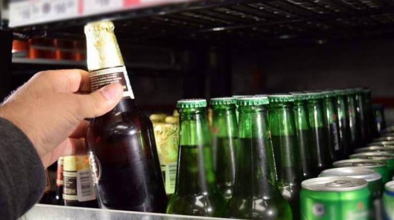 Van 23 establecimientos clausurados en diciembre por violar restricción de horario en venta de alcohol