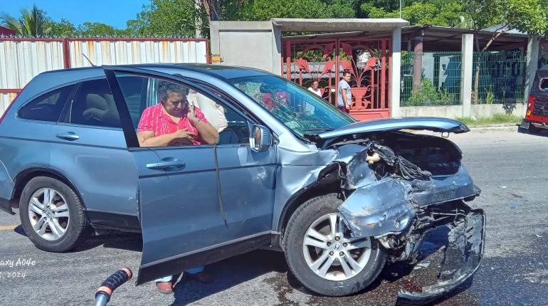 Se registran choques en Paraíso y Centro