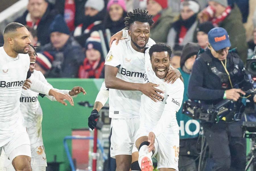 Bayer Leverkusen elimina al Múnich en la DFB Pokal en el Allianz Arena