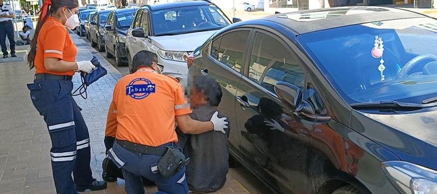 Alarma persona en situación de calle con golpes y sangre en Villahermosa