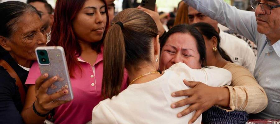 "¡Pantelhó te necesita!", gritan desplazados por violencia a Sheinbaum durante su visita a Chiapas