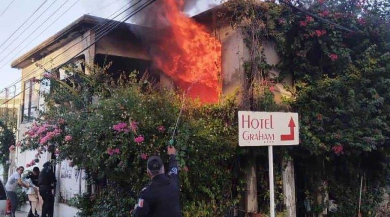 Se incendia vivienda en la colonia Magisterial