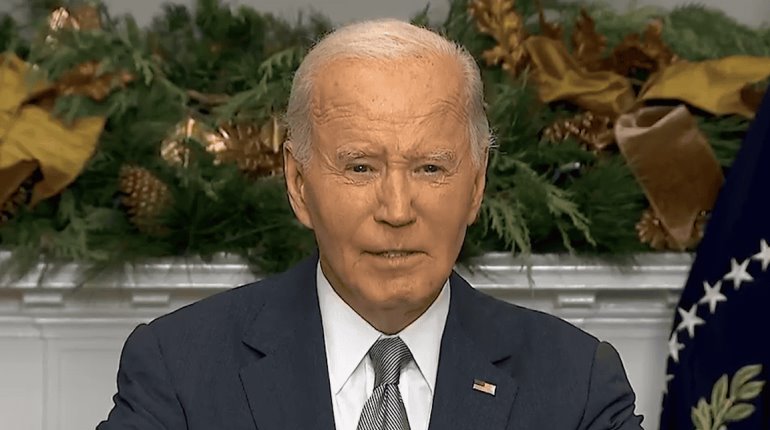 Caída de Assad en Siria acto de "justicia", pero también "momento de riesgo": Biden