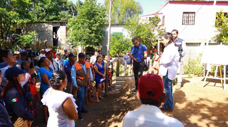 Realiza Centro entrega de obras y programas sociales en Palomillal