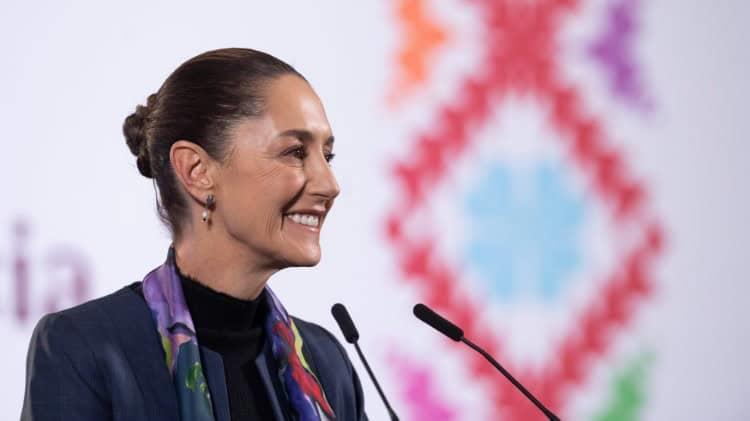 Sheinbaum, la cuarta mujer más poderosa en 2024: Forbes