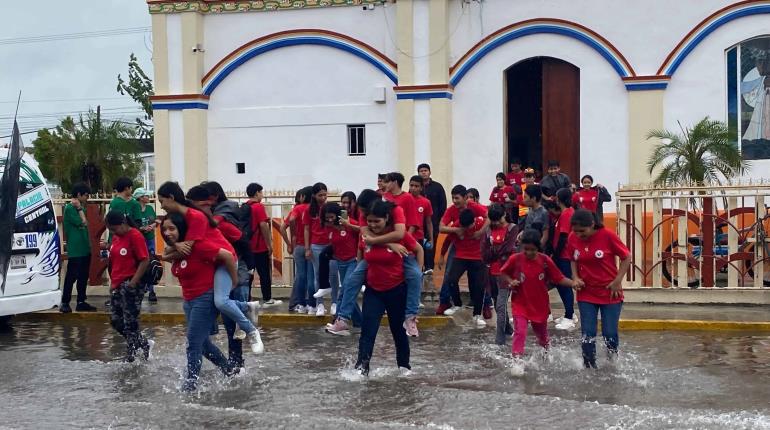 Denuncian anegaciones en alrededores del santuario de Cupilco