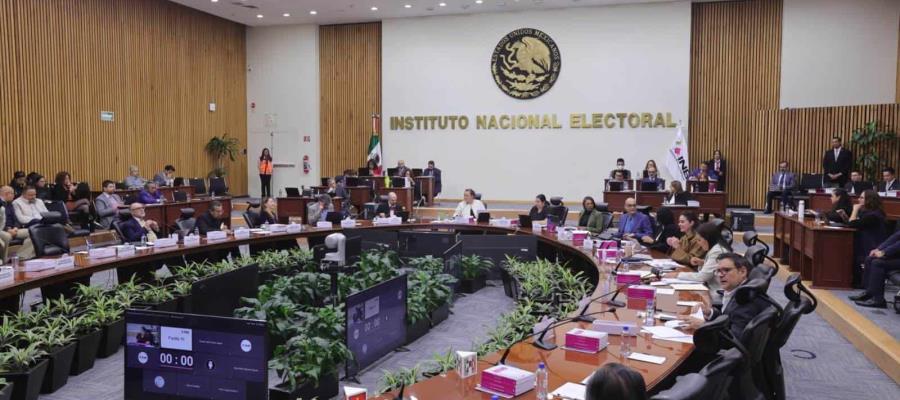 Comisión del INE aprueba diseño de boletas para la elección judicial