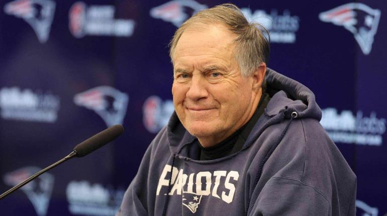 Bill Belichick nuevo entrenador en jefe de la Universidad de Carolina del Norte