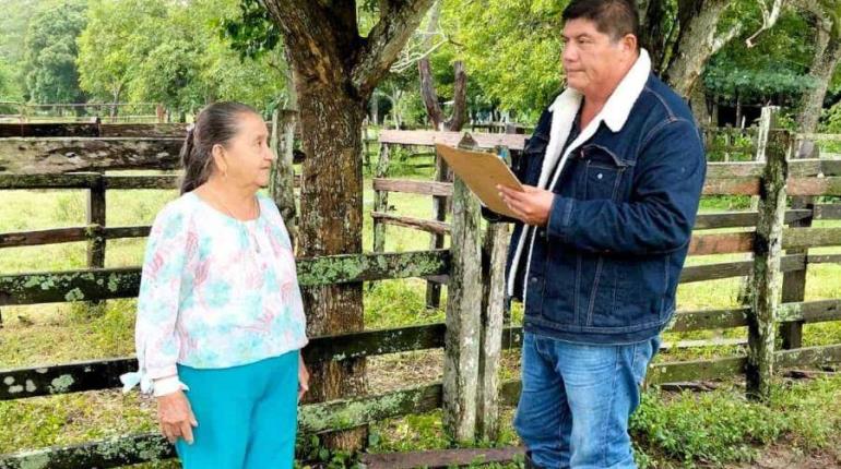 Verifican cumplimiento a beneficiarios del programa Crédito Ganadero a la Palabra en Comalcalco y Balancán