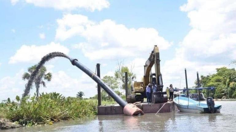 Avance del 5% en desazolve de El Macayo y el río La Sierra, reporta Sotop