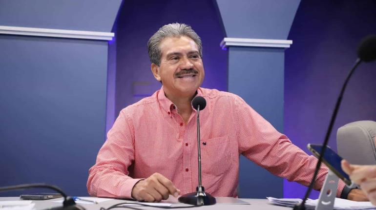 Anuncia Evaristo Hernández Cruz creación de su podcast "Fuego y Razón"