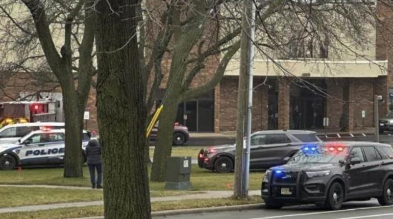 Tiroteo en escuela cristiana de Wisconsin, deja muertos y varios heridos