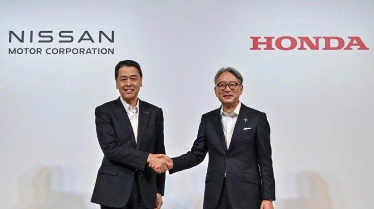 Inician Honda y Nissan pláticas para competir contra fabricantes automovilísticos