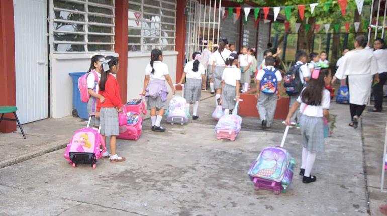 Inician vacaciones decembrinas más de 500 mil estudiantes de básica en Tabasco