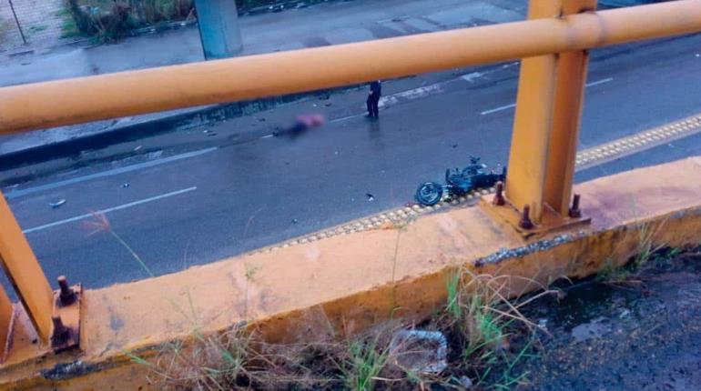 Motociclista muere tras ser atropellado en la Nacajuca-Villahermosa