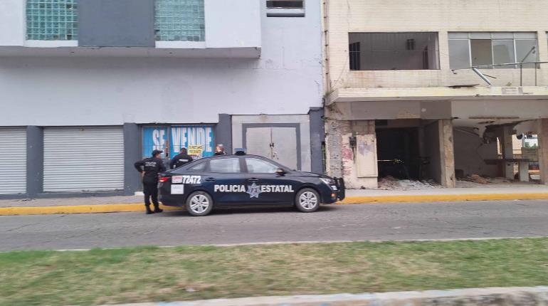 Localizan persona sin vida y en descomposición en edificio abandonado del malecón Carlos A. Madrazo