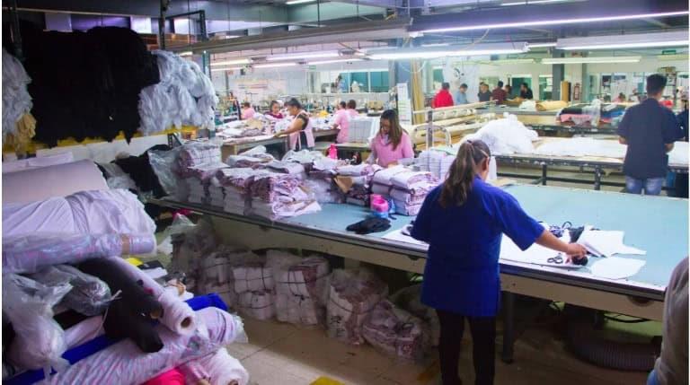 Afectación a 52 empresas ante incremento de aranceles a textiles, reporta IP