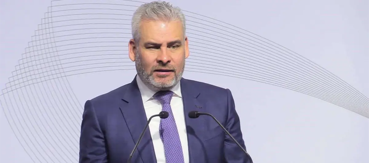 Gritan "¡asesino!" al gobernador de Michoacán Alfredo Ramírez, tras asistir al velorio del alcalde de Uruapan