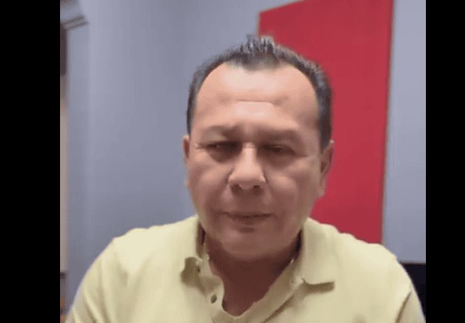 Le roban a Alfredo El Pulpo en Veracruz; incluidas sus visas de trabajo