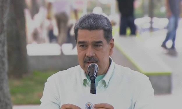 Maduro elogia a Carter, tras su fallecimiento