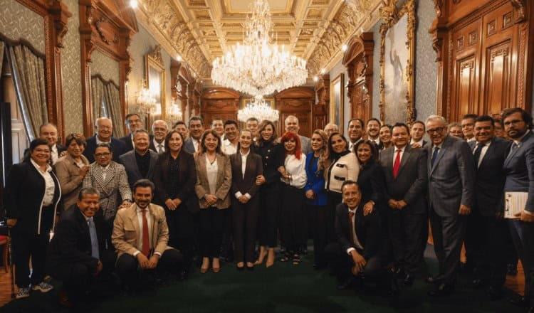 Gobernadores de la 4T respaldan a Sheinbaum en materia migratoria