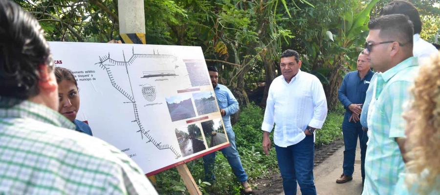 Supervisa Javier May obras en Comalcalco, Paraíso y Nacajuca