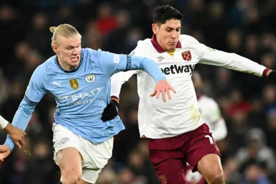 Edson Álvarez comete error y West Ham es goleado por el City