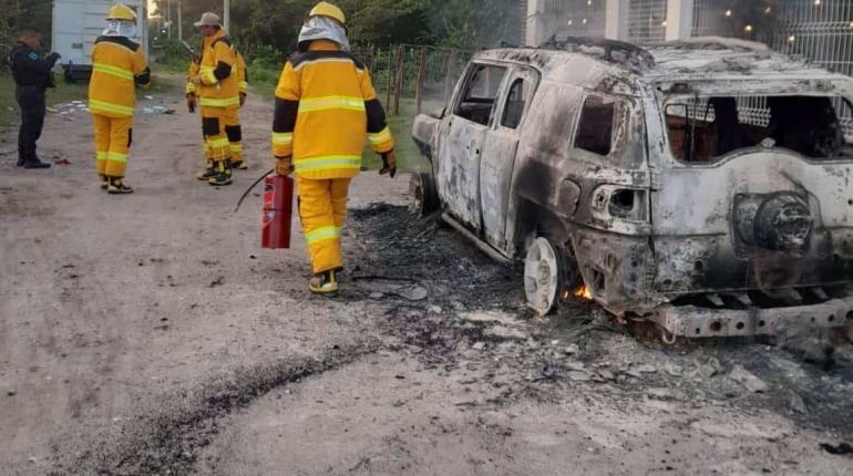 Queman camioneta en Paraíso