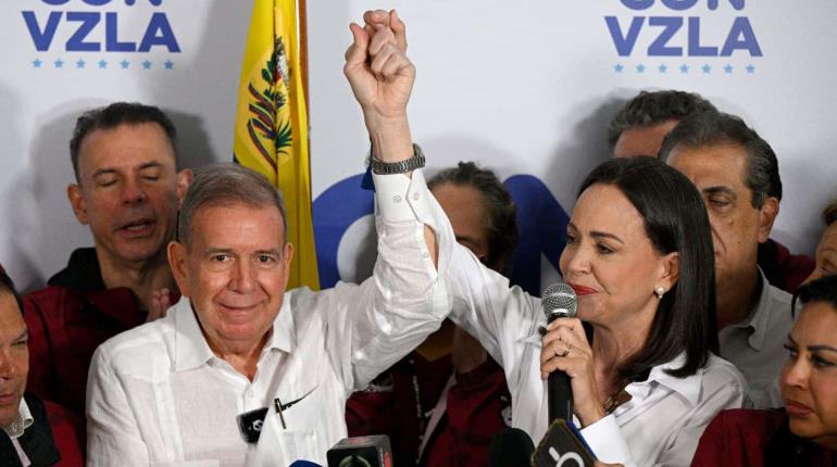 Llama Corina Machado a movilización internacional previo a toma de posesión de Maduro