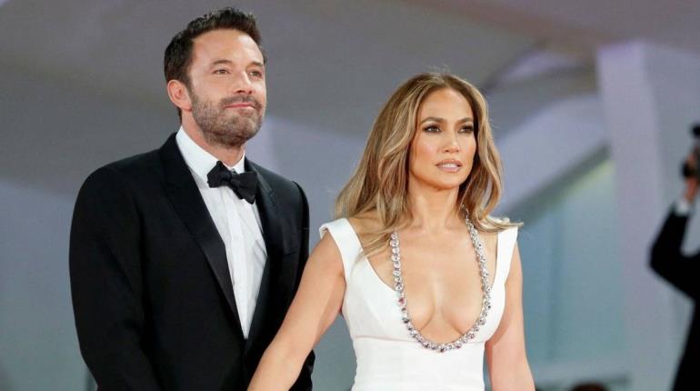 ¡Oficial! JLO y Ben Affleck están divorciados