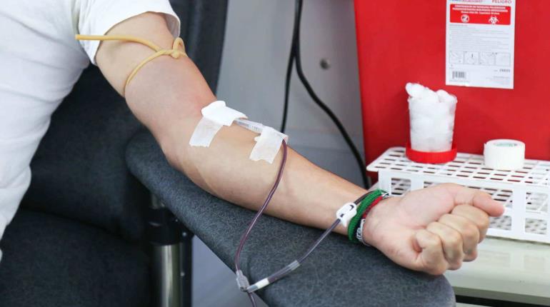 Requiere Leonardo donadores de sangre para luchar contra la leucemia