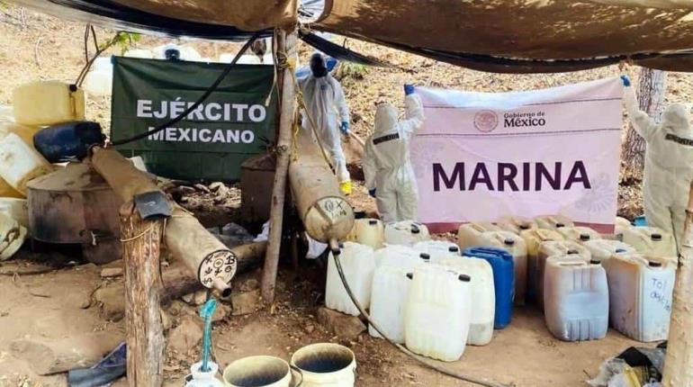 Tras patrullaje aéreo detectan y destruyen laboratorio de drogas sintéticas en Sinaloa