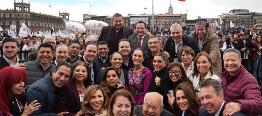 May y otros políticos tabasqueños acompañan a Sheinbaum en su informe