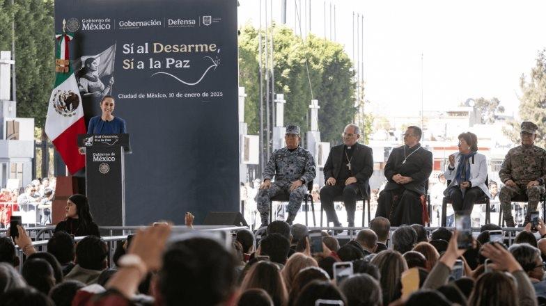 Por la confianza que hay en los mexicanos, desarme inició en la Basílica: Presidenta