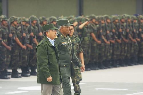 Califica Sheinbaum a Calderón de autoritario e irresponsable por "guerra contra el narco"