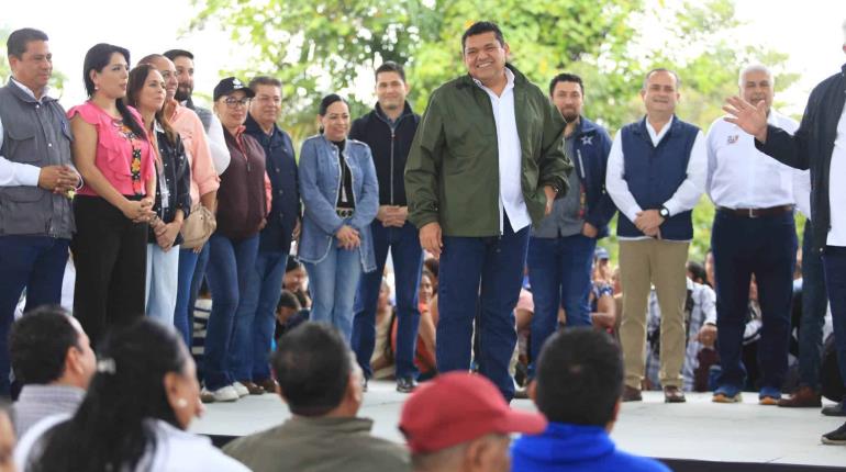 Anuncia Javier May construcción de nuevo bachillerato en Cupilco