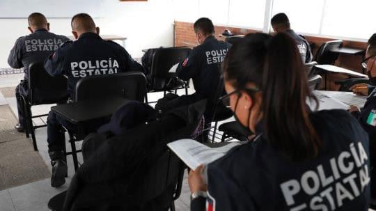 Acuden 30 policías a capacitación, examen de control y confianza a CDMX: Segotab