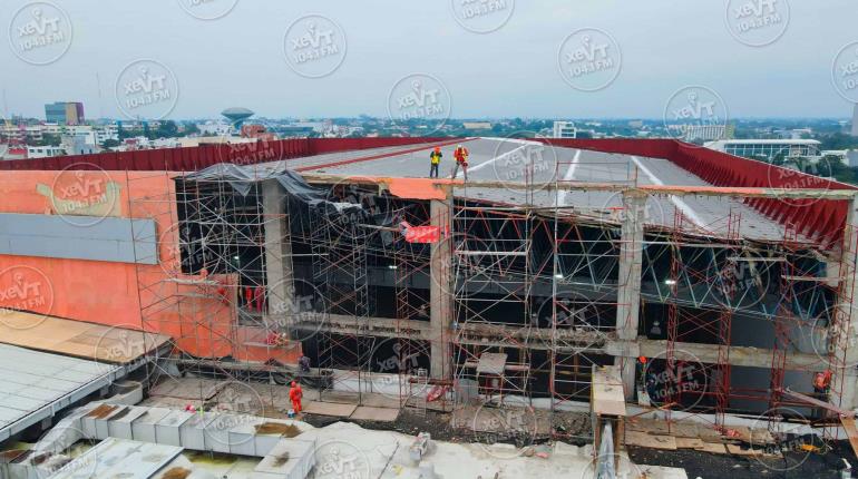 Reparan "pared dañada" de Centro de Convenciones de Tabasco 2000