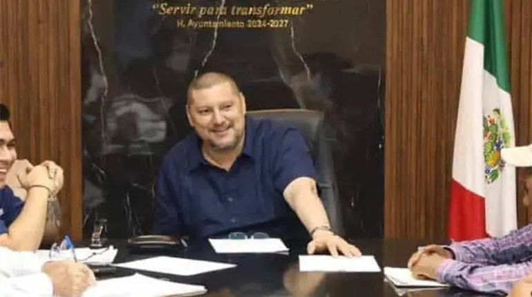 Rechaza alcalde Macuspana que hayan pedido "regalos" a comerciantes a cambio de seguir contratando sus servicios