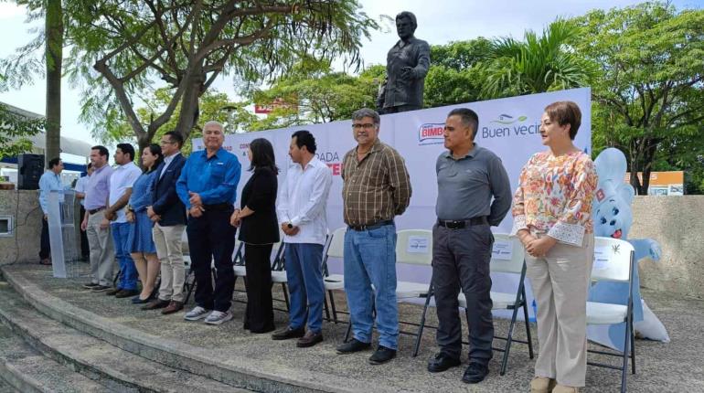 Inauguran parada sustentable con botón de pánico y cámaras en Ruiz Cortines