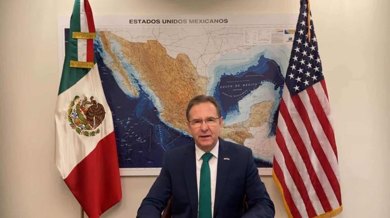 Esteban Moctezuma seguirá al frente de la embajada en México en EE. UU.