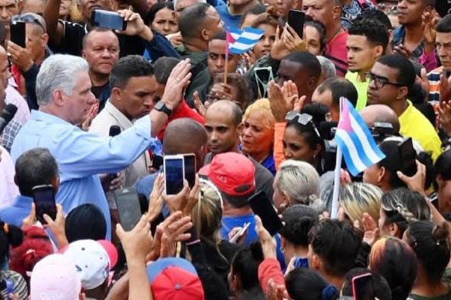 Califica presidente de Cuba como "acto de brutalidad" anuncio de Trump de enviar a migrantes a Guantánamo