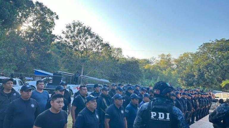 Detienen a 67 policías municipales de Chiapa de Corzo, incluido su director