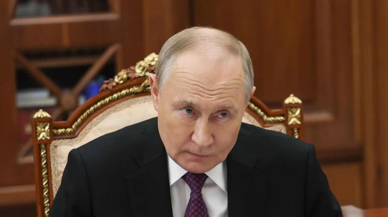 Trump "restablecerá el orden mundial; todos se pondrán a sus pies": Putin