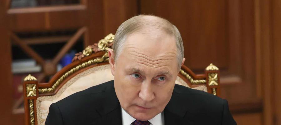 Trump "restablecerá el orden mundial; todos se pondrán a sus pies": Putin