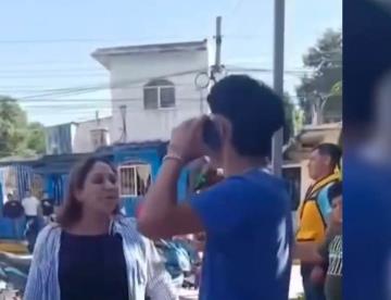 Joven golpea a su madre tras reprenderlo por accidente en Centla