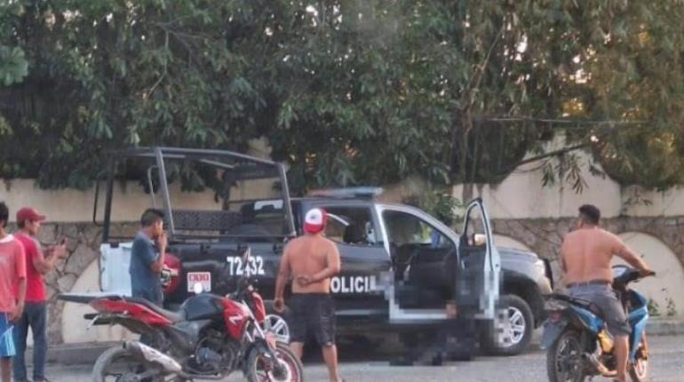 Matan a dos policías tras disturbios en Centro y Cárdenas