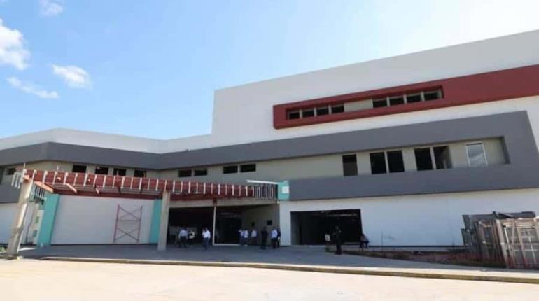 Busca gobernador inversión integral para el sector salud de Tabasco