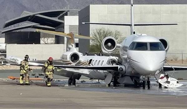 Chocan 2 aviones en el aeropuerto de Scottsdale en Arizona