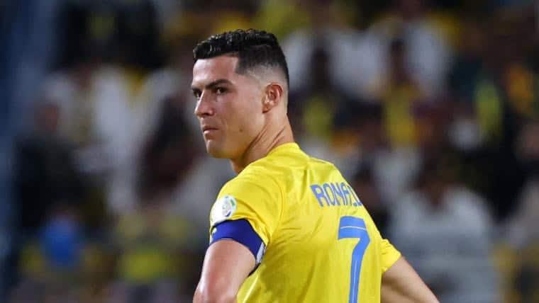 Cristiano Ronaldo jugaría con el Al Nassr hasta 2026